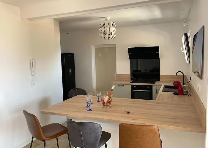 Bleu Antheor Saint-Raphael (Var)